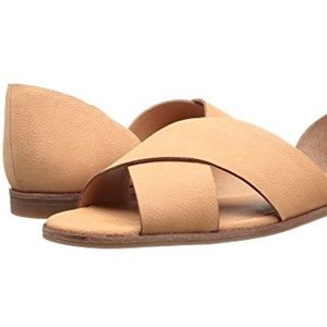Lucky Brand flats sandals 5.5
